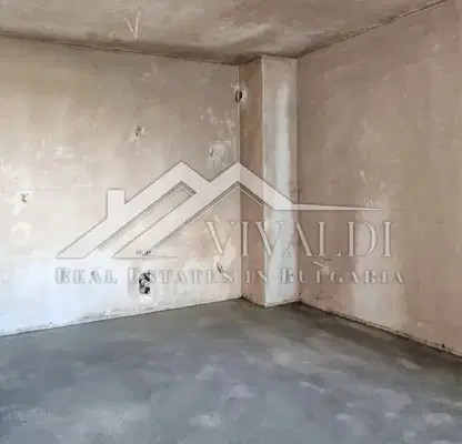Photo 4 — Two-room apartment near Central Post Office in Varna with elevator
