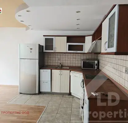 Photo 4 — Three-room apartment in Central Post, Varna with terrace