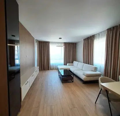 Photo 2 — Three-room apartment in Central Post, Varna with balcony
