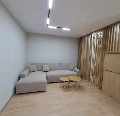 Photo 3 — One-room apartment in Center, Varna with terrace and elevator