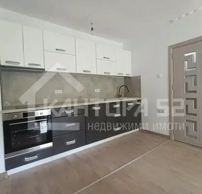 Photo 3 — 3-bedroom apartment in Varna, Centyr