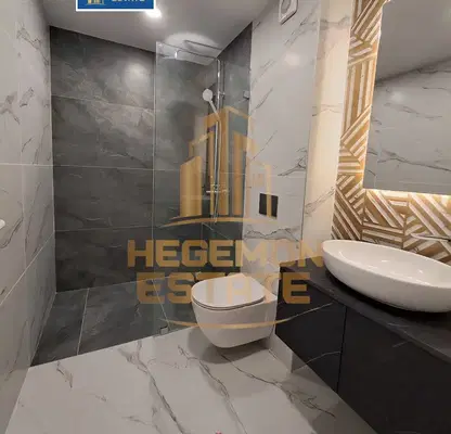 Photo 4 — Three-room apartment with terrace in the centre of Varna