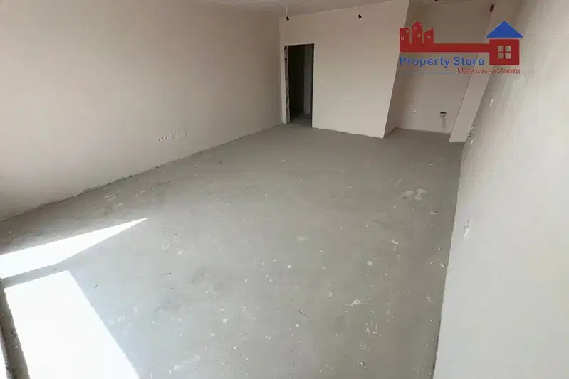 Three-room apartment with terrace in the Center of Varna