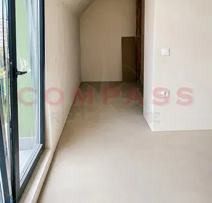 Photo 4 — Three-room apartment with large terrace in Center, Varna