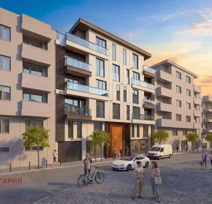 Photo 2 — Three-room apartment in Varna Center with parking space