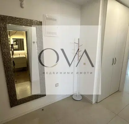 Photo 4 — Two-room apartment with large terrace in Center, Varna