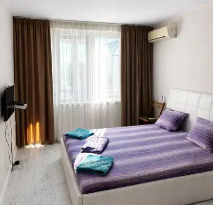 Photo 4 — Two-room apartment in Center, Varna, renovated