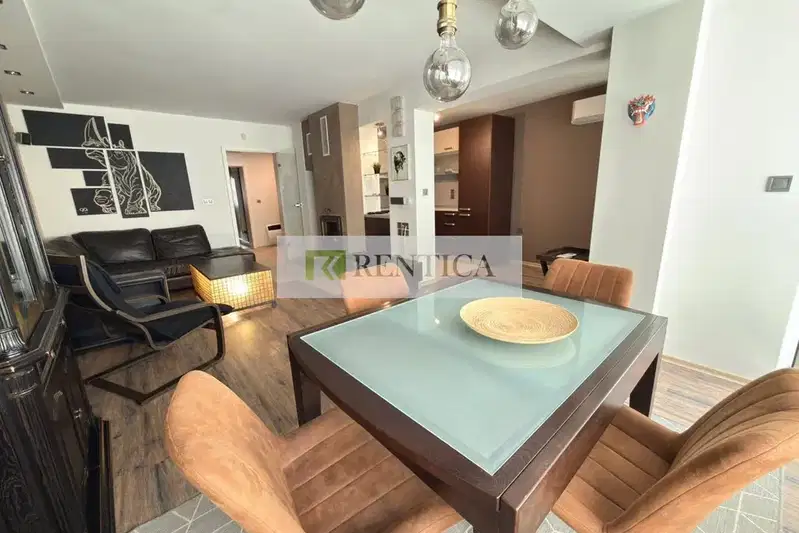 3-bedroom apartment in Varna, Centyr