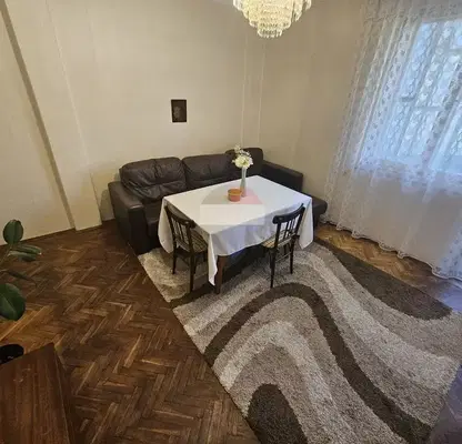 Снимка 3 — Тристаен апартамент с две тераси в Център, Варна