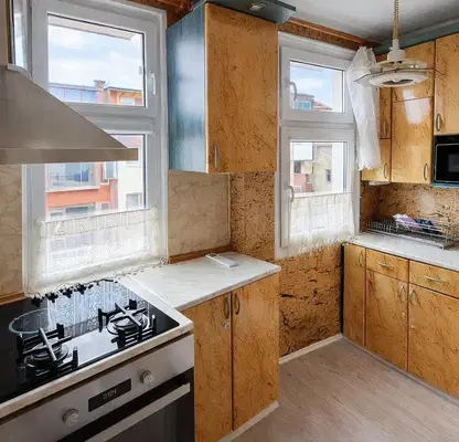 Photo 3 — Three-room apartment in Center, Varna on 4th floor