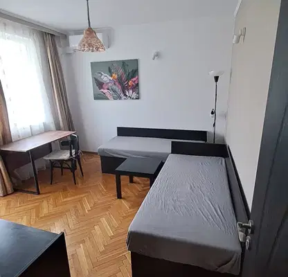 Снимка 4 — Многостаен апартамент с 3 спални в Център, Варна