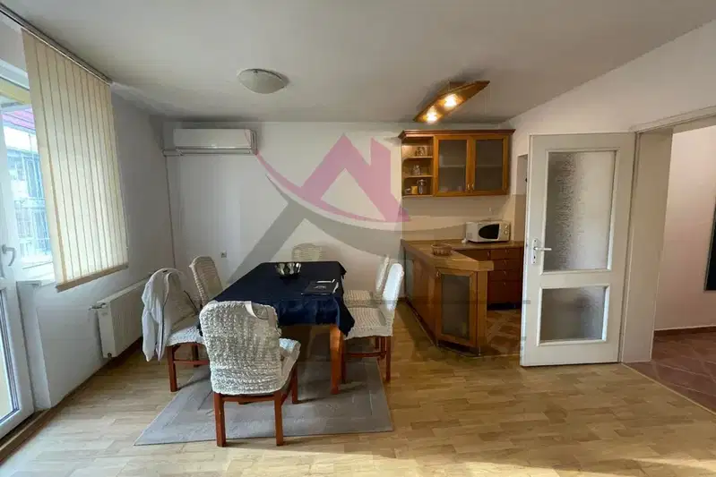 Large maisonette with three terraces in the centre of Varna