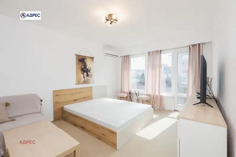 2-room apartment with two terraces in Chaika, Varna
