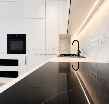 Photo 3 — Three-room apartment with sea view in Chaika, Varna