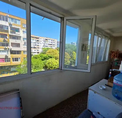 Photo 4 — Four-room apartment with two terraces in Chataldzha, Varna