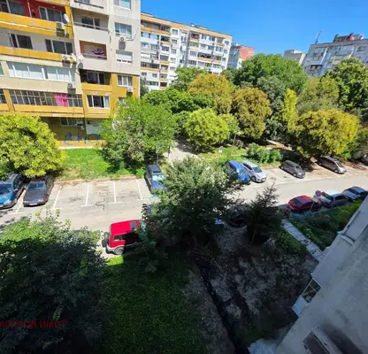 Photo 5 — Four-room apartment with two terraces in Chataldzha, Varna