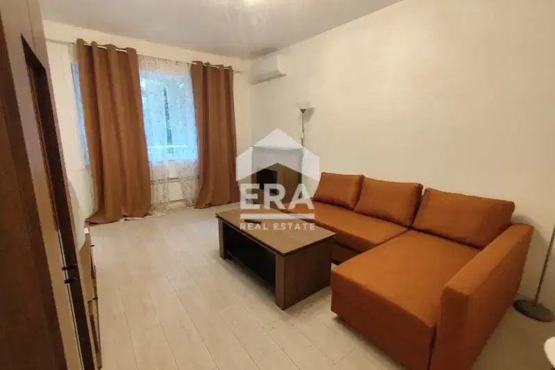 Three-room apartment with 100 sq m in Chataldzha, Varna