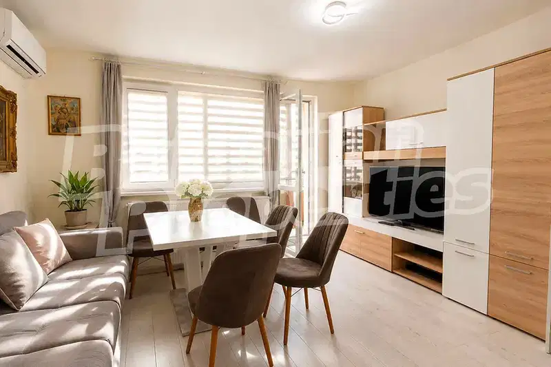 Two-room apartment with terrace in Tsveten district, Varna