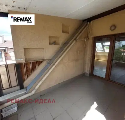 Photo 3 — Three-room apartment with panoramic terrace in Tsveten district, Varna