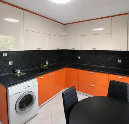 Photo 2 — Four-room apartment in Tsveten kvartal, Varna with elevator