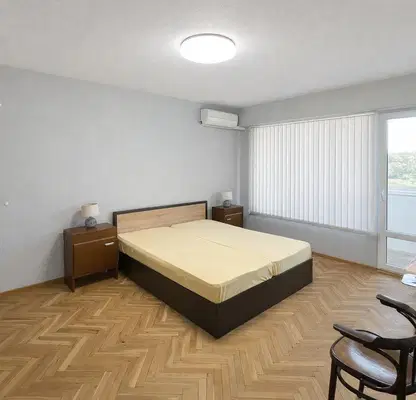 Photo 5 — Four-room apartment in Tsveten kvartal, Varna with elevator