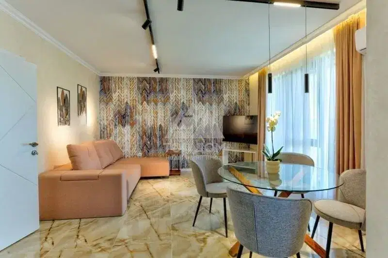 Three-room apartment with sea view in Galata, Varna