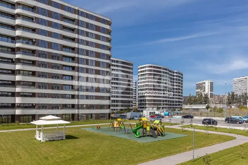Two-room apartment on the ground floor in Grand Mall, Varna with veranda