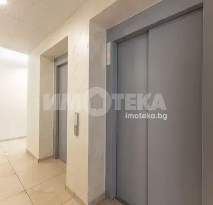 Photo 3 — Two-room apartment on the ground floor in Grand Mall, Varna with veranda
