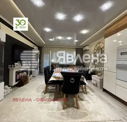 Photo 2 — Three-room apartment with two terraces in Grand Mall, Varna