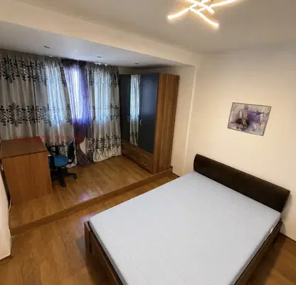 Снимка 4 — Тристаен апартамент с тераса в ХЕИ, Варна