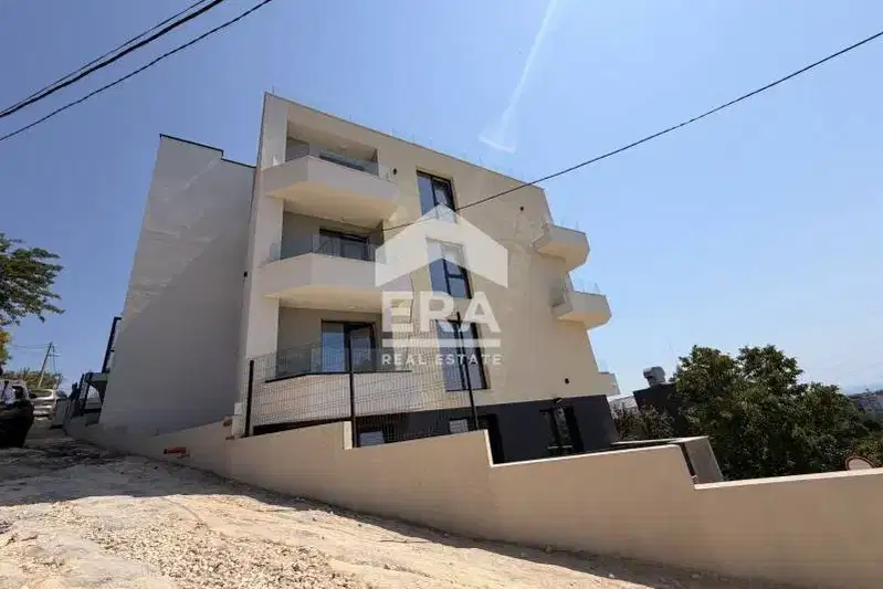 3-bedroom apartment in Varna, Izgrev