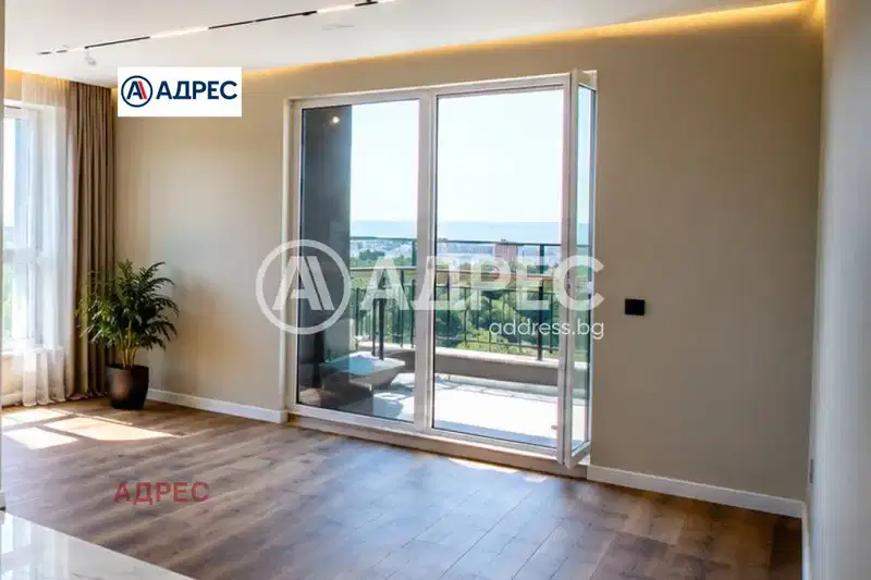 3-bedroom apartment in Varna, Izgrev