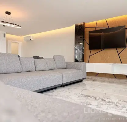 Photo 2 — Three-room apartment with panoramic view in Izgrev, Varna