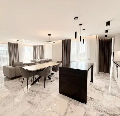 Photo 5 — Three-room apartment with panoramic view in Izgrev, Varna