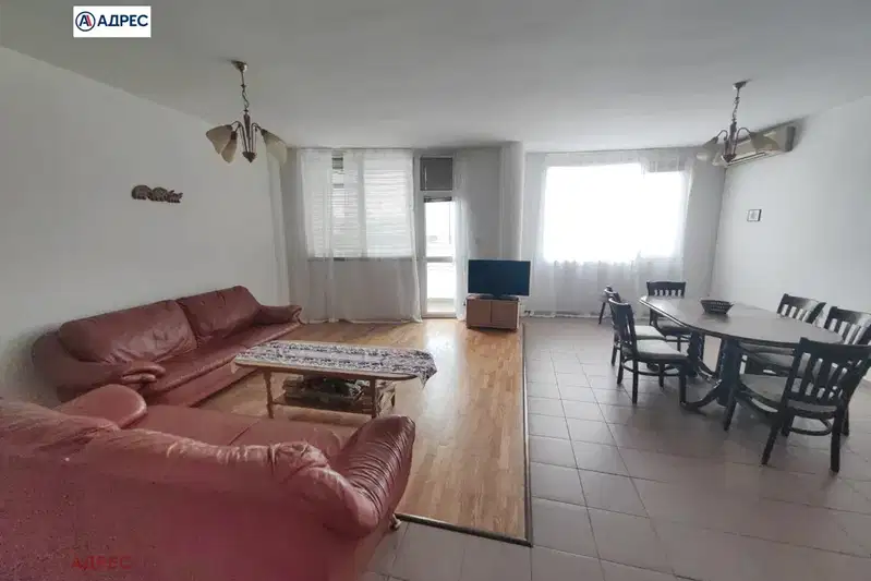 3-bedroom apartment in Varna, Jp Gara