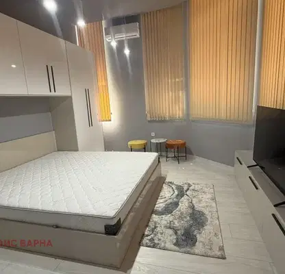 Photo 3 — Spacious 3-room apartment in ZhP Gara, Varna with two bathrooms