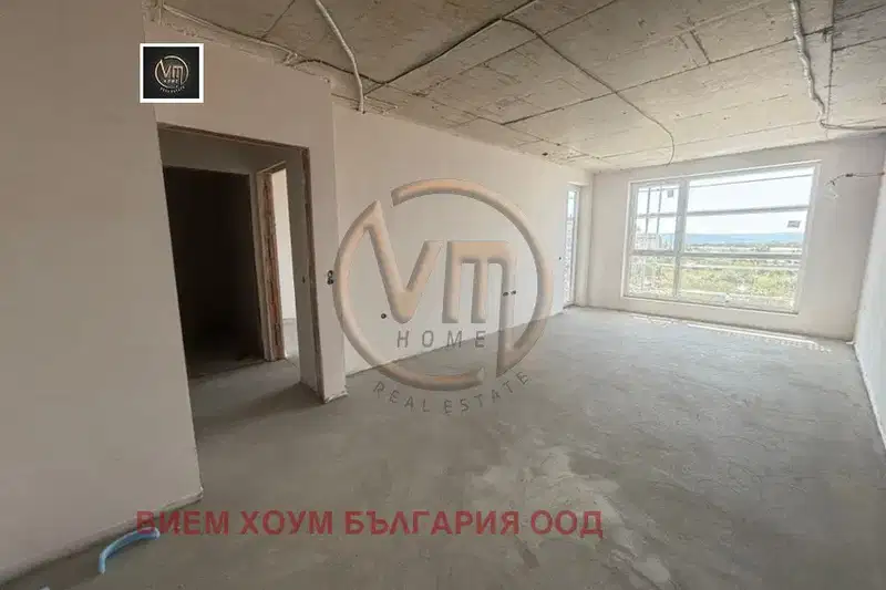 Двустаен апартамент с две тераси в Кайсиева градина, Варна
