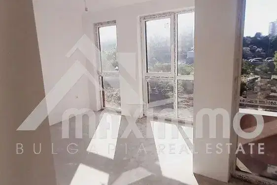 Two-room apartment in Kaisieva Gradina, Varna with panoramic terrace