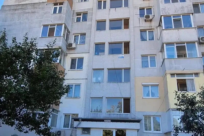 Двустаен апартамент с тераса в Кайсиева градина, Варна