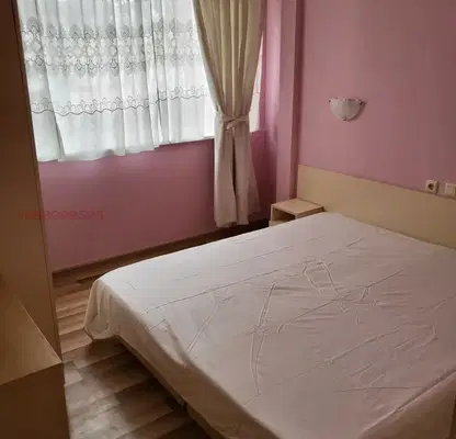 Снимка 4 — Двустаен апартамент с тераса в Колхозен пазар, Варна