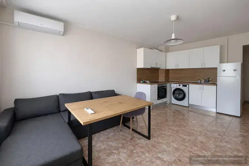 Two-room apartment in Kolhozen pazar, Varna with elevator