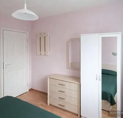 Photo 4 — Two-room apartment on the third floor in Kolhozen pazar, Varna