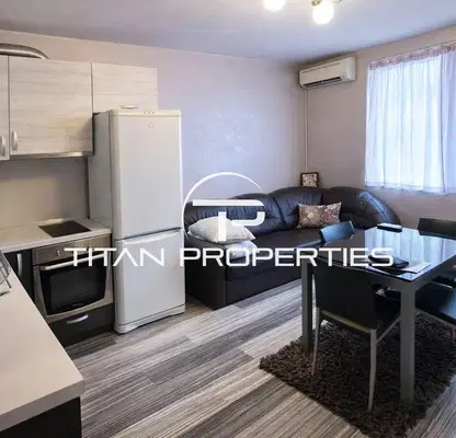 Photo 4 — Two-room apartment with terrace in Kolhozen pazar, Varna