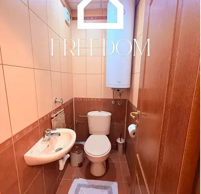 Снимка 5 — Тристаен апартамент с две тераси в Погребите, Варна