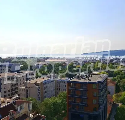 Photo 4 — 3-bedroom apartment in Varna, Kolhozen Pazar