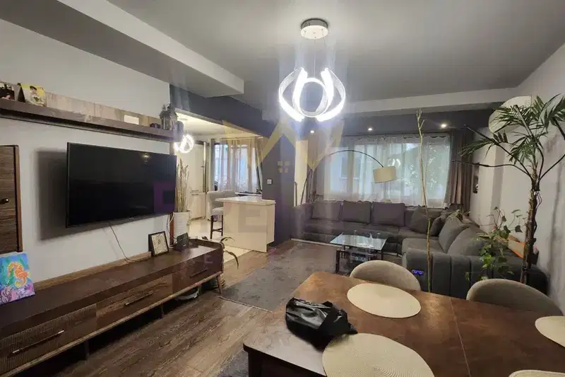 Three-room apartment with spacious living room in Konfuto, Varna