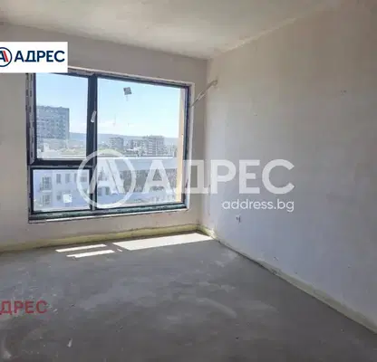Снимка 2 — Двустаен апартамент с тераса в Левски 1, Варна