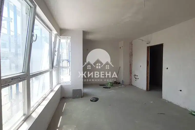 2-стаен апартамент в Левски с асансьор и балкон