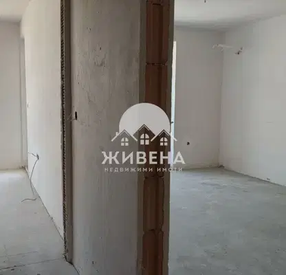 Снимка 2 — Тристаен апартамент в Левски с балкон и две бани