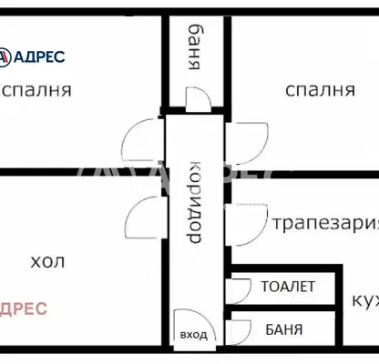 Снимка 2 — Просторен 3-стаен апартамент с две тераси в Левски 1, Варна